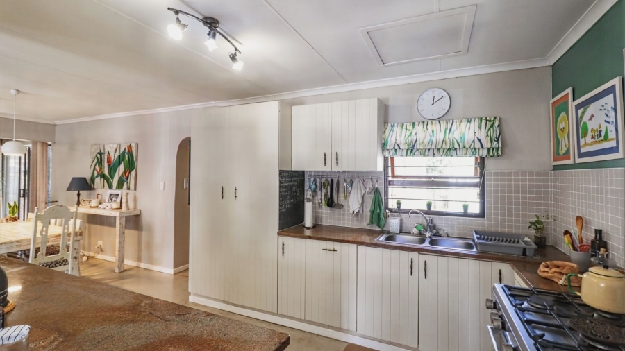 3 Bedroom Property for Sale in Abbotsford Eastern Cape